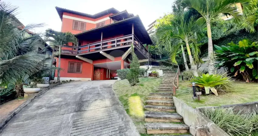 Terreno em condomínio fechado à venda no Sapê, Niterói 