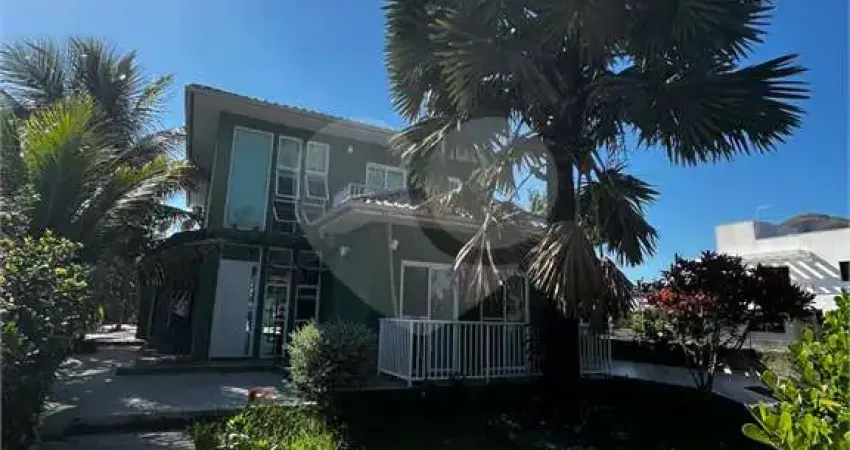 Terreno em condomínio fechado à venda no Ubatiba, Maricá 