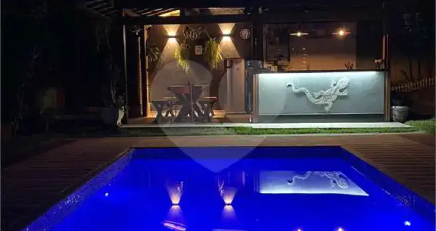 Terreno em condomínio fechado à venda no Badu, Niterói 