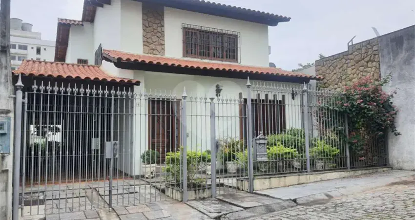 Casa com 4 quartos à venda no Centro, São Gonçalo 