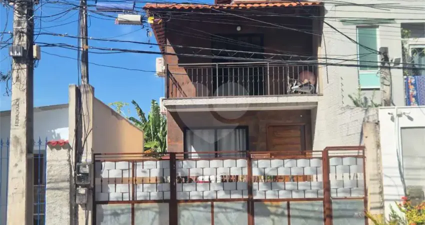 Casa com 3 quartos à venda na Rua Maestro Carlos Monteiro de Souza, S/N, Piratininga, Niterói