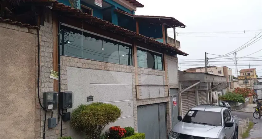 Casa com 2 quartos à venda na Rua Minas Gerais, 261, Brasilândia, São Gonçalo