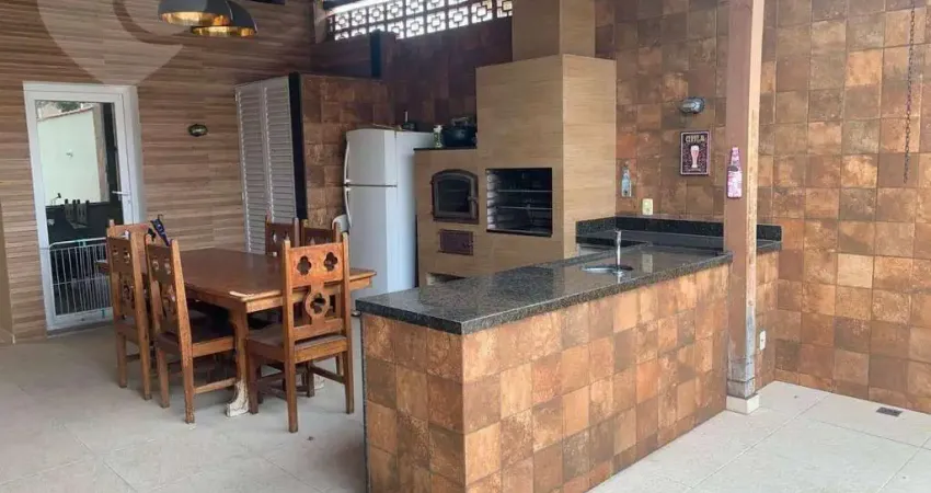 Casa com 2 dormitórios à venda, 187 m² por R$ 650.000,00 - Barreto - Niterói/RJ