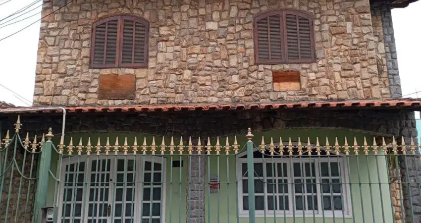 Casa com 3 dormitórios à venda, 192 m² por R$ 380.000,00 - Gradim - São Gonçalo/RJ