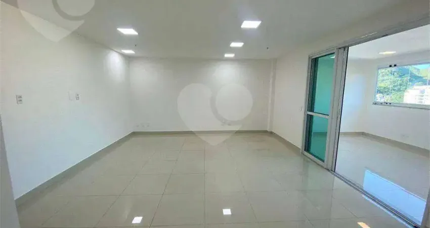 Sala comercial com 1 sala à venda na Rua Doutor Celestino, 122, Centro, Niterói