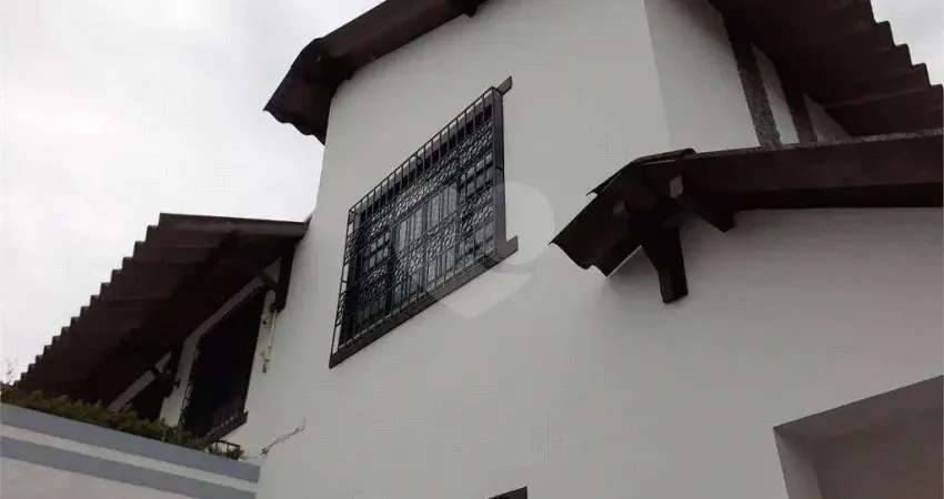 Casa à venda, 231 m² por R$ 750.000,00 - Porto Novo - São Gonçalo/RJ