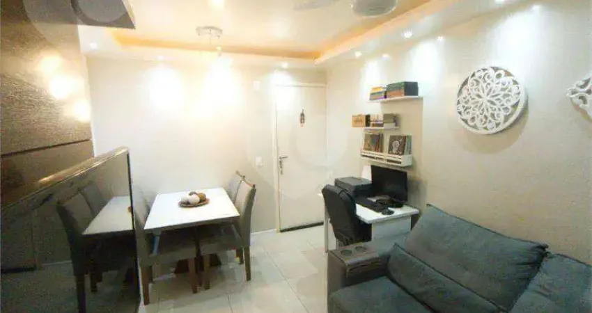 Apartamento com 2 dormitórios à venda, 50 m² por R$ 180.000,00 - Nova Cidade - São Gonçalo/RJ