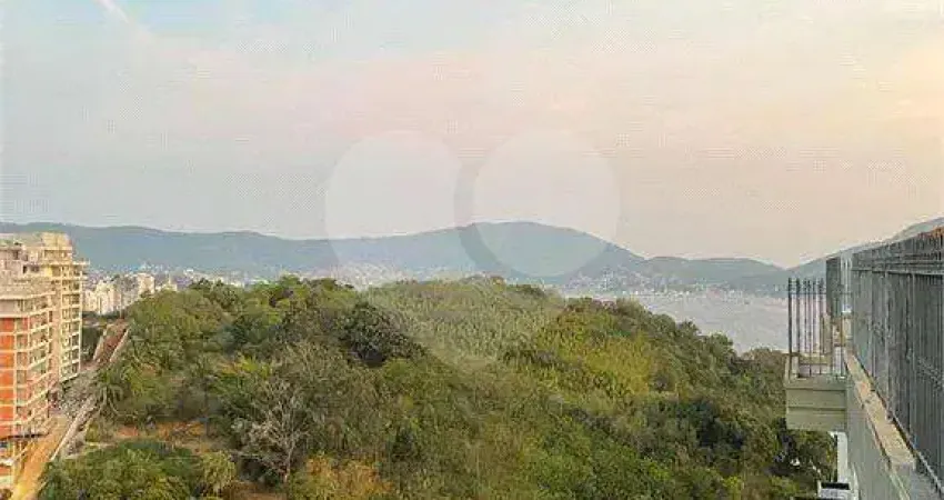 Apartamento com 4 dormitórios à venda, 80 m² por R$ 800.000 - Ingá - Niterói/RJ