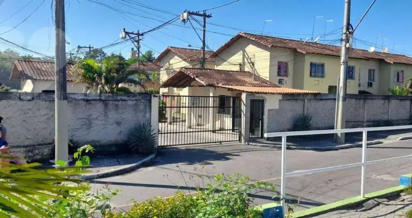 Apartamento com 2 dormitórios à venda, 50 m² por R$ 105.000,00 - Laranjal - São Gonçalo/RJ