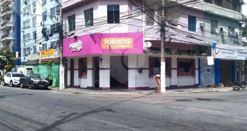 Sobrado com 3 dormitórios à venda, 100 m² por R$ 430.000 - Icaraí - Niterói/RJ