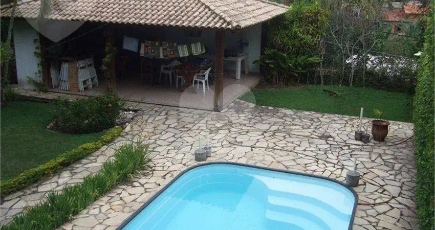 Casa com 5 dormitórios à venda, 389 m² por R$ 1.380.000 - Badu - Niterói/RJ