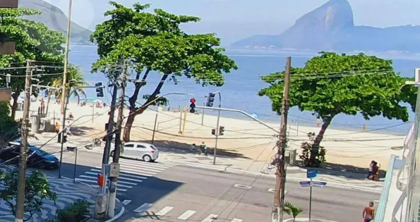 Apartamento com 2 dormitórios à venda, 67 m² por R$ 550.000,00 - Icaraí - Niterói/RJ