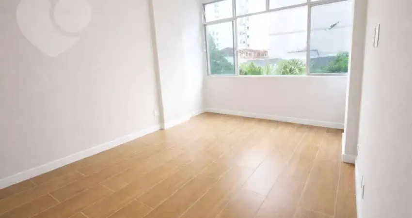 Apartamento com 2 dormitórios à venda, 70 m² por R$ 780.000,00 - Icaraí - Niterói/RJ