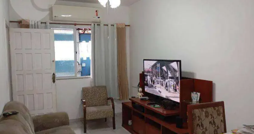 Casa com 2 dormitórios à venda, 75 m² por R$ 300.000,00 - Sete Pontes - São Gonçalo/RJ