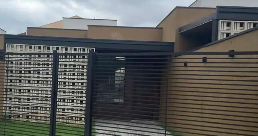 Casa para Venda em Nova Odessa, Parque Fabrício, 2 dormitórios, 1 suíte, 1 banheiro, 2 vagas