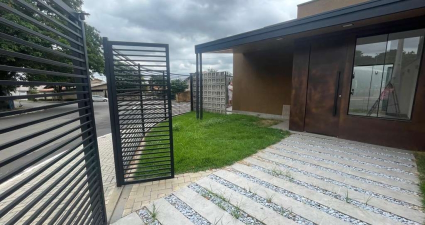 Casa para Venda em Nova Odessa, Parque Fabrício, 3 dormitórios, 1 suíte, 2 banheiros, 2 vagas