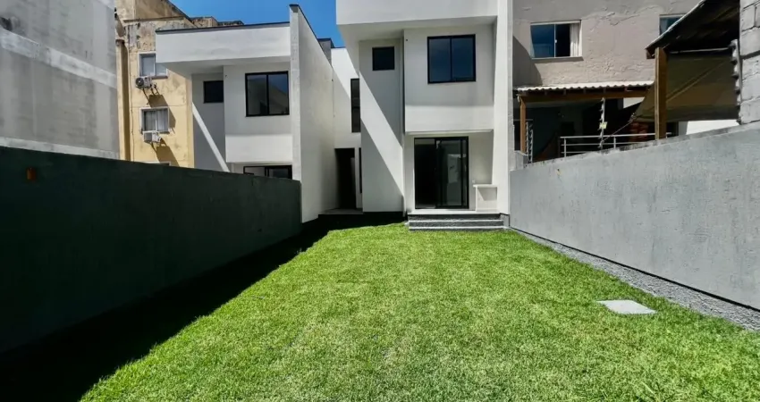 Casa com 3 quartos à venda na Rua Augusta Rodrigues Pulceno, 100, Serraria, São José