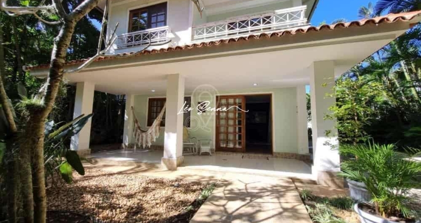 Casa em condomínio fechado com 3 quartos à venda na Rua Rua Bela Floresta, 555, Vargem Pequena, Rio de Janeiro