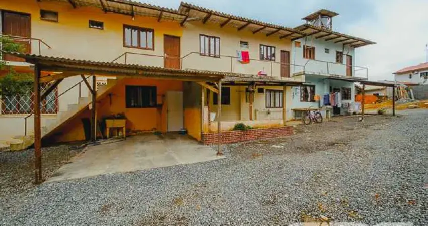 Casa com 3 quartos à venda na Rua Monsenhor Gercino, 104, João Costa, Joinville