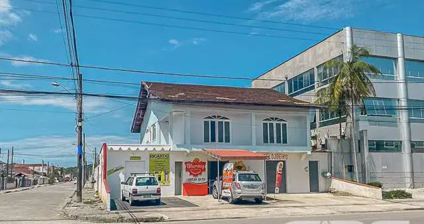 Casa com 7 quartos à venda na Rua Miosotes, 2586, Fátima, Joinville