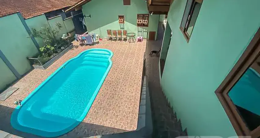 Casa com 4 quartos à venda na Rua Quinze de Novembro, 138, Vila Nova, Joinville