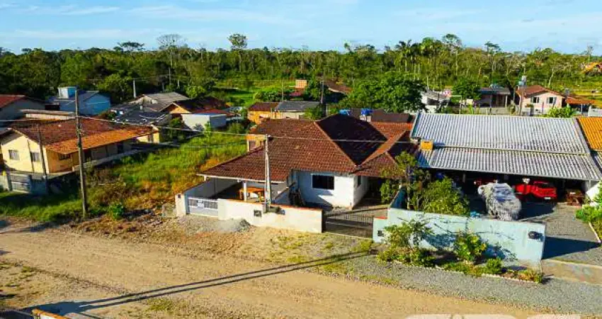 Casa com 3 quartos à venda na Nereu Ramos, 712, Salinas, Balneário Barra do Sul