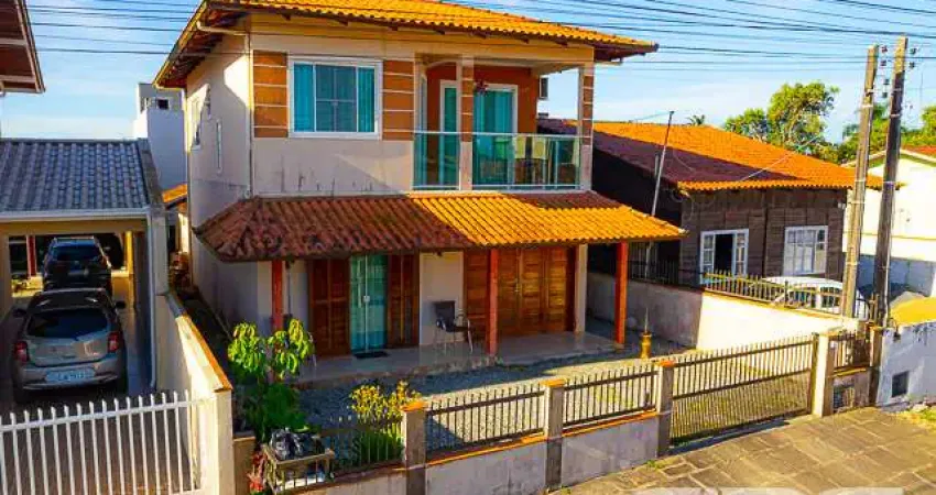 Casa com 4 quartos à venda na Jaraguá do Sul, 194, Costeira, Balneário Barra do Sul