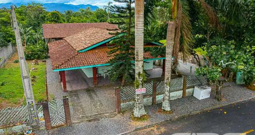 Terreno à venda na Rua Alfredo Schulze, 340, Pirabeiraba, Joinville