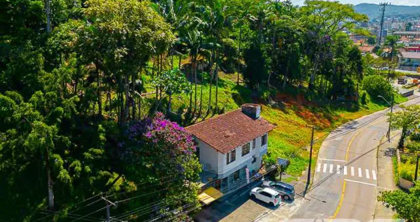 Casa com 3 quartos à venda na Rua Almirante Jaceguay, 3196, Costa e Silva, Joinville