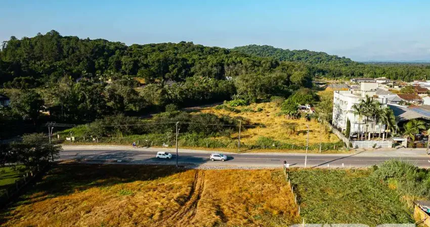 Terreno à venda na Rua Minas Gerais, 3294, Nova Brasília, Joinville