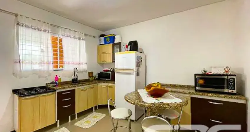 Casa com 3 quartos à venda na Rua Tuiuti, 463, Aventureiro, Joinville