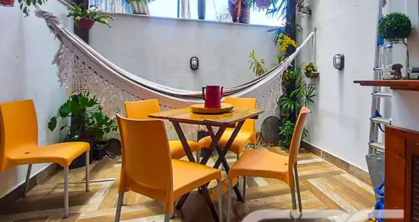 Casa com 2 quartos à venda na Voluntários da Patria, 121, Itaum, Joinville