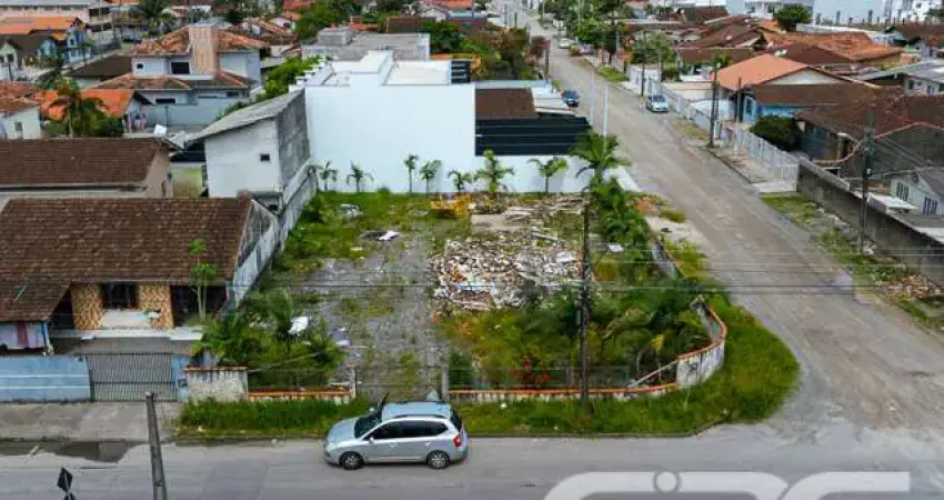 Terreno à venda na Rua Miosotes, 1385, Fátima, Joinville