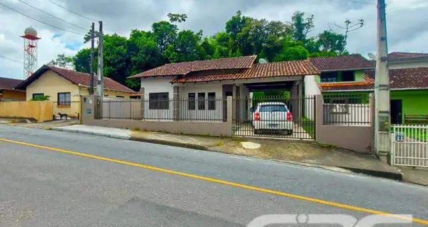 Casa com 3 quartos à venda na Rua Boehmerwald, 922, Boehmerwald, Joinville