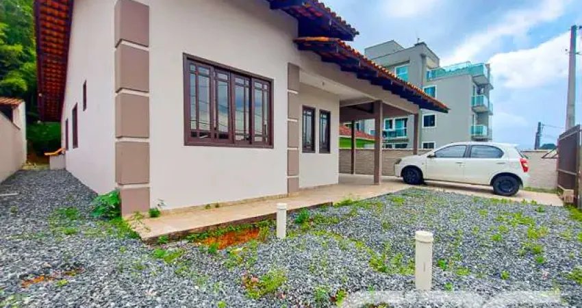 Casa com 3 quartos à venda na Rua Boehmerwald, 922, Boehmerwald, Joinville
