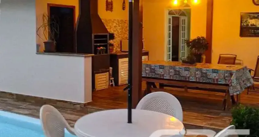 Casa com 3 quartos à venda na Rua Miosotes, 260, Fátima, Joinville
