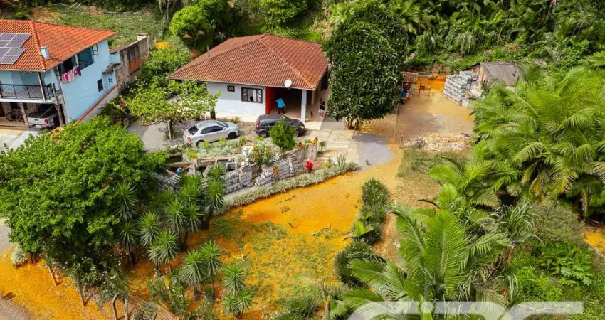 Chácara / sítio com 4 quartos à venda na Rua 768, 519, Ilha da Figueira, Jaraguá do Sul