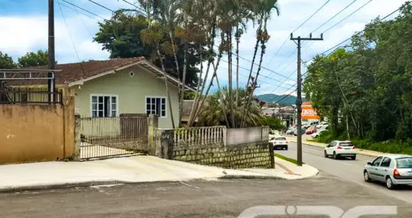 Casa com 4 quartos à venda na Rua Santa Catarina, 385, Floresta, Joinville