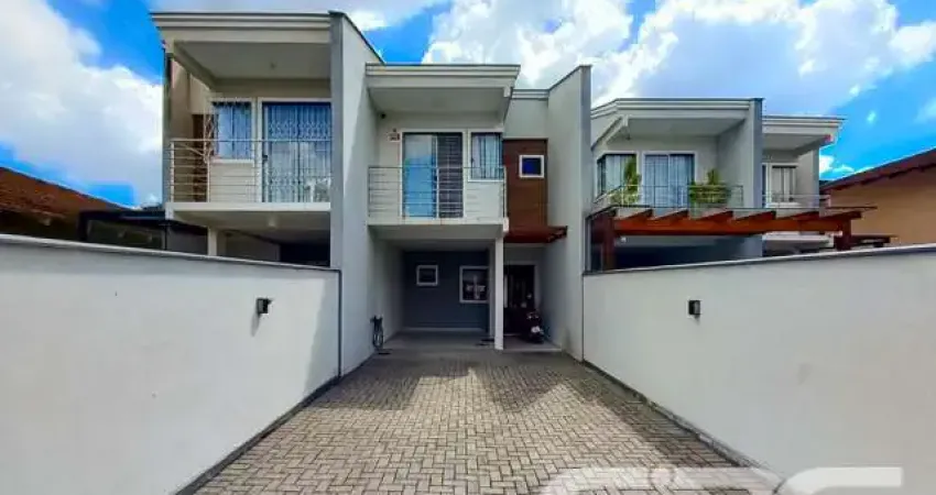 Casa com 3 quartos à venda na Tupi, 162, São Marcos, Joinville