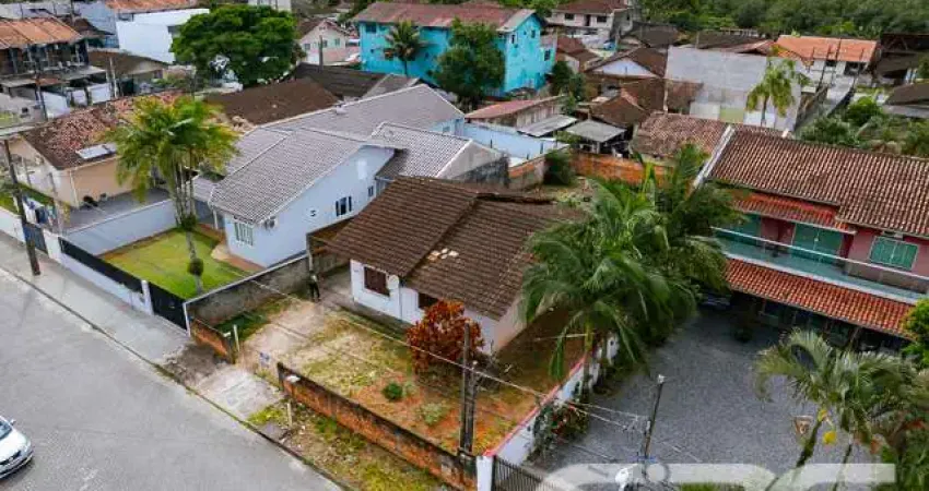 Casa com 2 quartos à venda na Rua Tuiuti, 1412, Aventureiro, Joinville