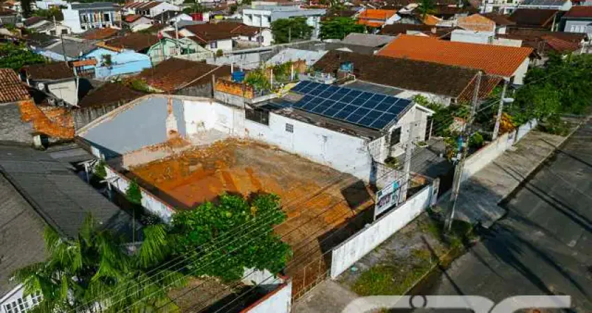 Casa com 2 quartos à venda na Benício Felipe da Silva, 69, Adhemar Garcia, Joinville