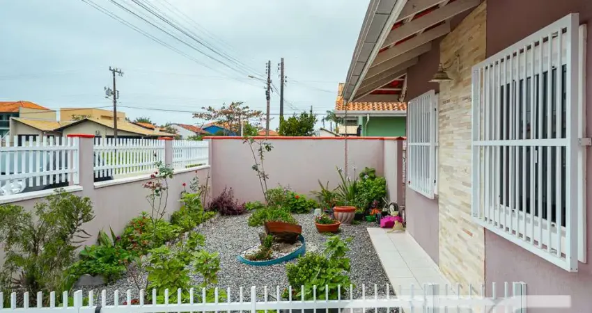 Casa com 3 quartos à venda na Amândio Cabral, 143, Centro, Balneário Barra do Sul