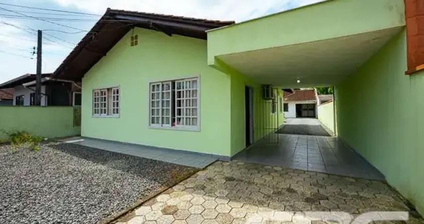 Casa com 3 quartos à venda na Rua Minas Gerais, 178, Nova Brasília, Joinville
