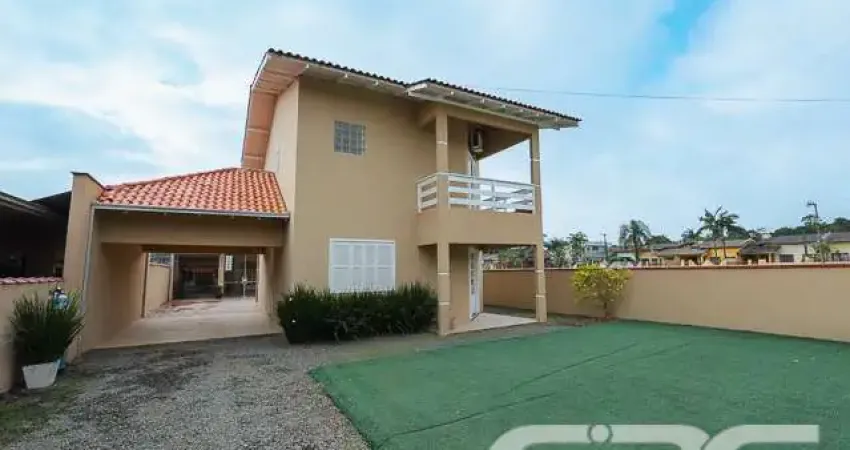 Casa com 4 quartos à venda na Rua Quinze de Novembro, 797, Vila Nova, Joinville