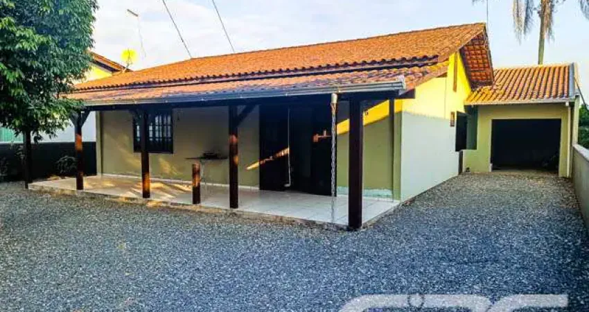 Casa com 4 quartos à venda na Amândio Cabral, Centro, Balneário Barra do Sul