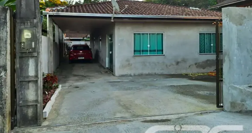 Casa com 3 quartos à venda na Rua Monsenhor Gercino, 113, João Costa, Joinville