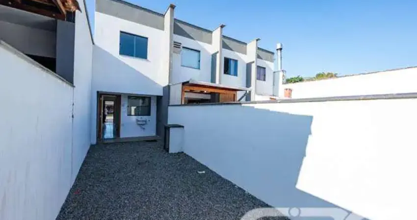 Casa com 2 quartos à venda na Rua dos Mecânicos, 230, Paranaguamirim, Joinville