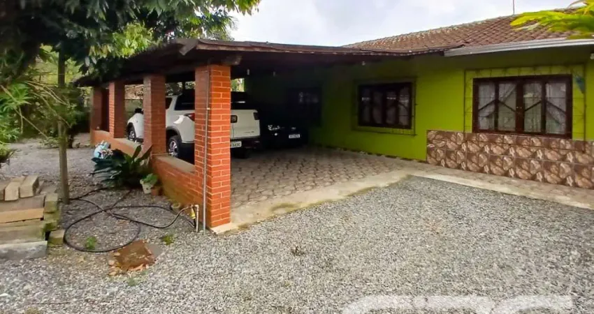 Casa com 3 quartos à venda na Rua Boehmerwald, 146, Boehmerwald, Joinville