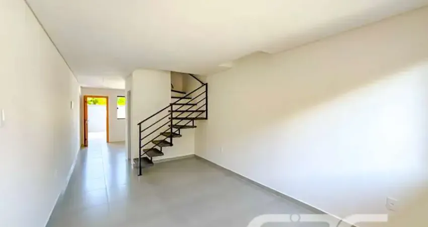 Casa com 2 quartos à venda na Rua Minas Gerais, Nova Brasília, Joinville