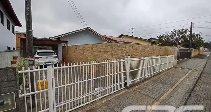 Casa com 3 quartos à venda na Rua Boehmerwald, 59, Boehmerwald, Joinville